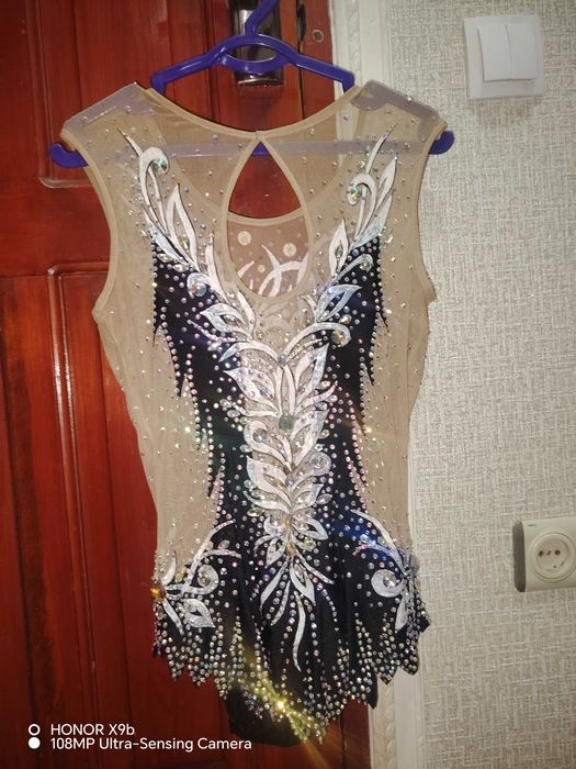 Купальник спортивный гимнастический для выступлений