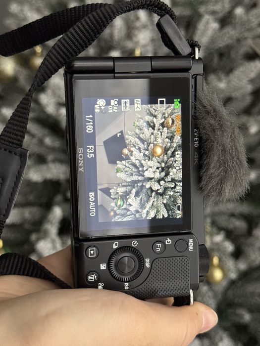 продам камеру Sony zve10
