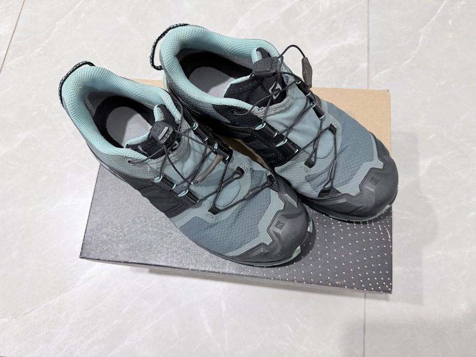 Продам трекинговые Salomon