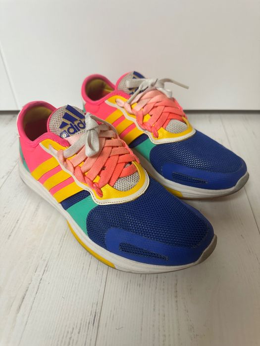 Кроссовки для зала Adidas