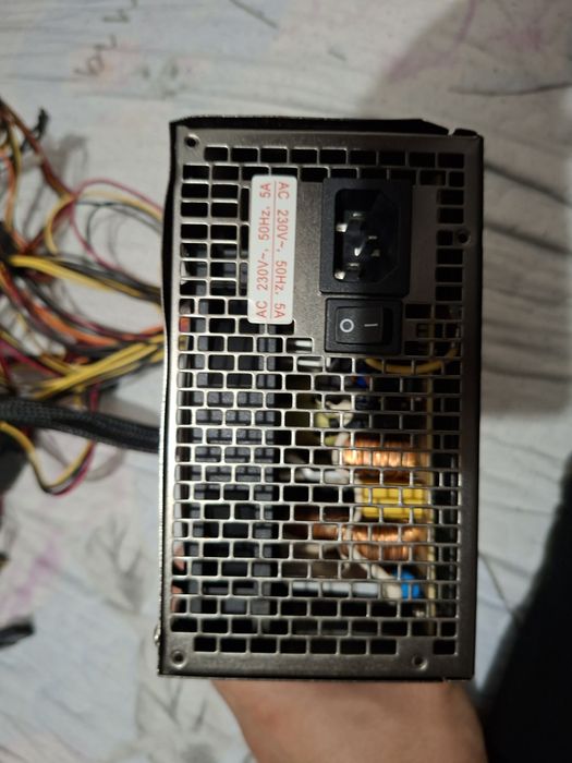 Блок питания Huntkey 600W