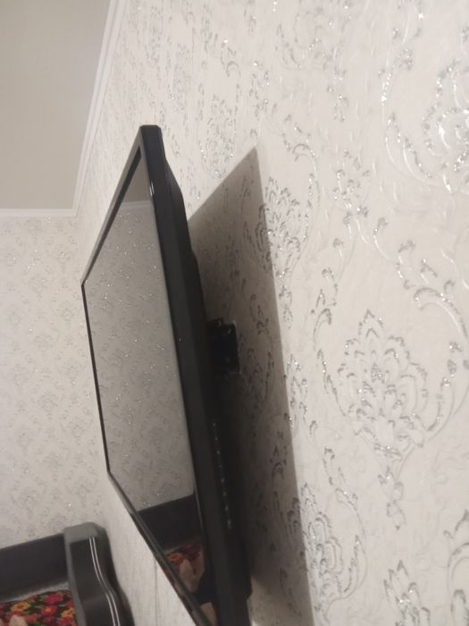 Продам телевизор LG