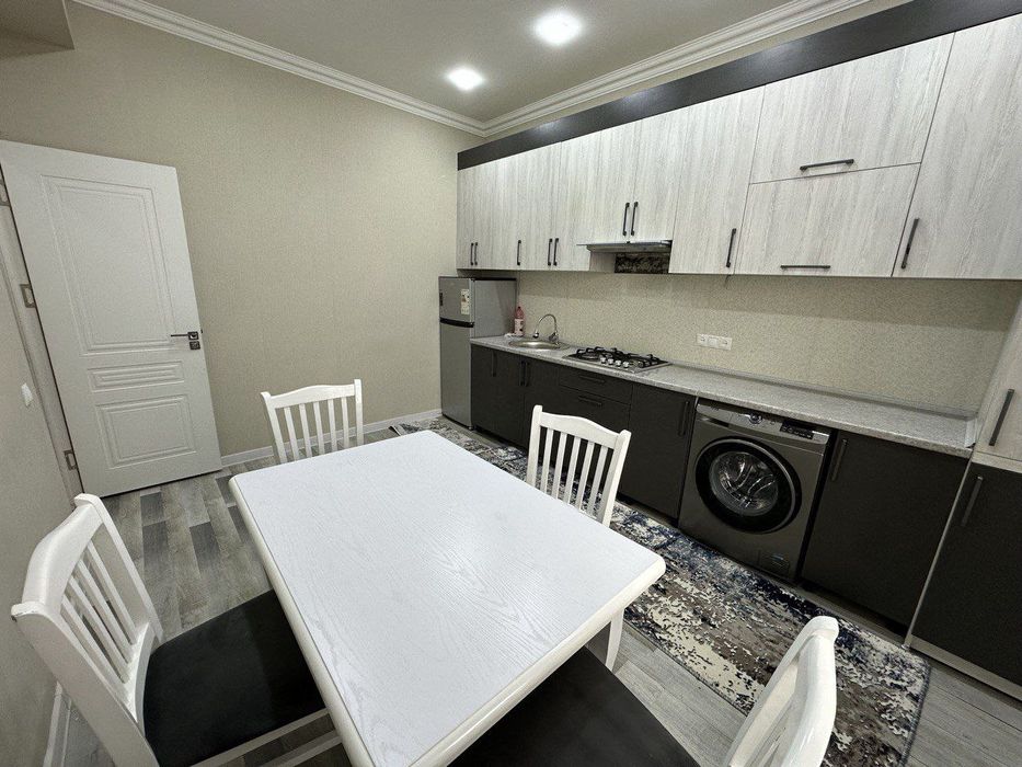 Megaplanet yonida 2xonali Kvartira ijaraga berilad