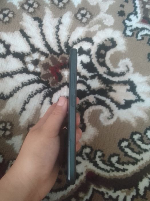 Realme C30 3/32GB sotiladi, holati yaxshi