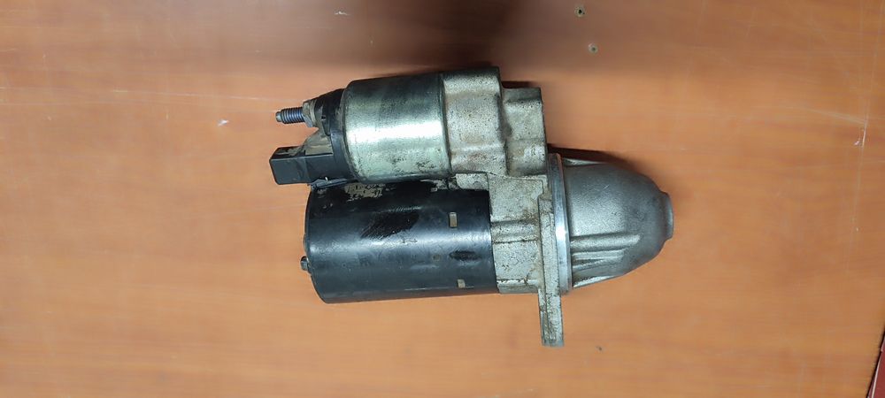 Стартер оригинал BMW bosch