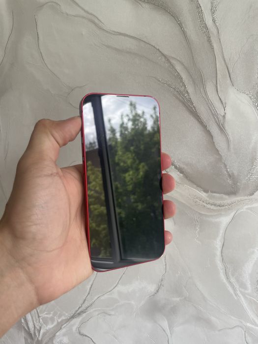 Продам iPhone 13 128gb в идеальном состоянии