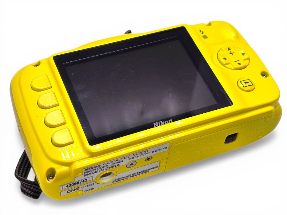 Aparat foto compact Nikon Coolpix W100