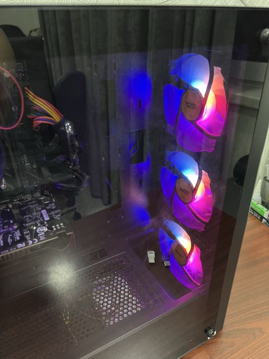 Срочно продаётся компьютер в комплекте…