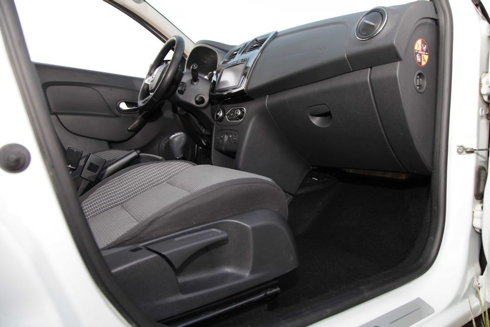 Sistem adaptare scaune de VW EOS pe Logan Duster Sandero