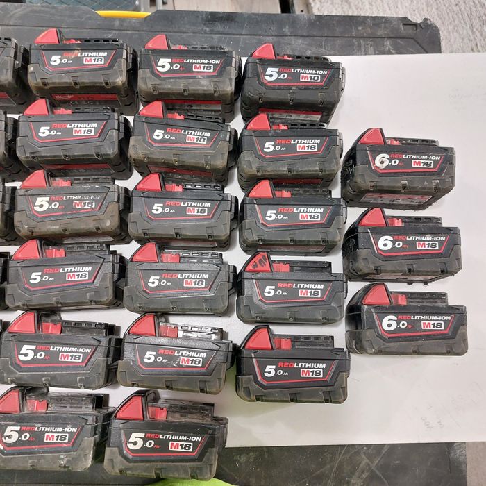 Milwaukee M18 B5 батерии Милуоки 18 волта 100%оригинал