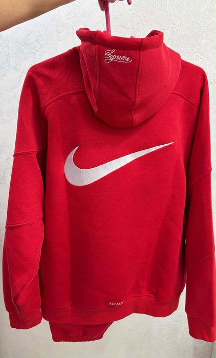 Двойка красная Nike