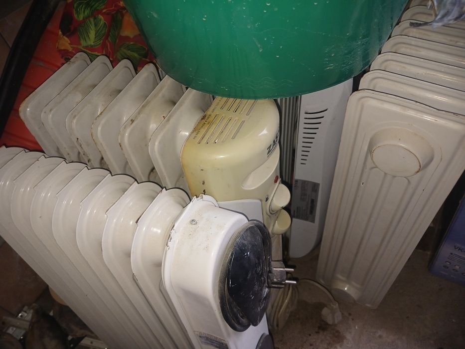 Обогреватель не рабочий. Сам целый