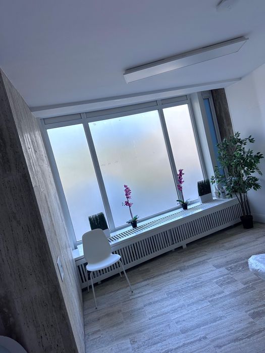 Spatiu de vanzare vis a vis de Catedrala