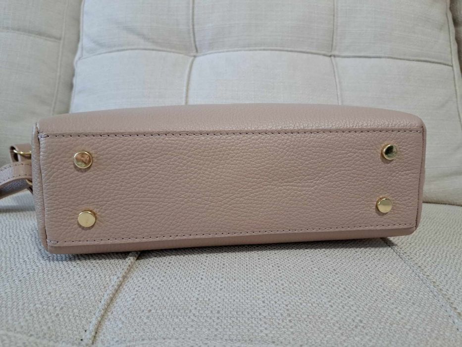 Дамска чанта естествена кожа