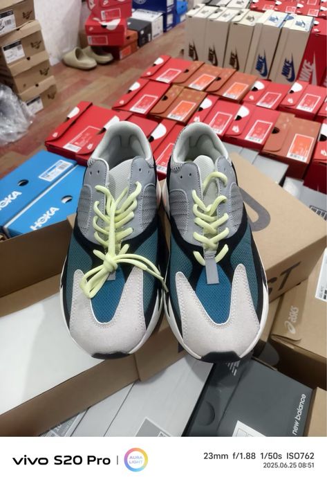 adidas yeezy 750 wave runner