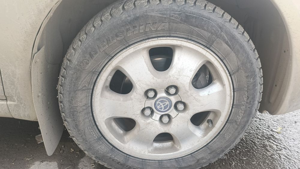 Титанки от ипсум Авенсис версо