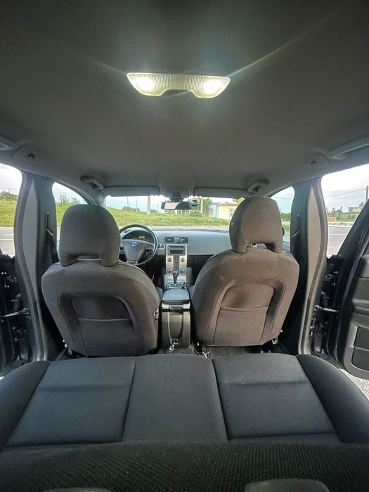 Volvo V50- 2.0 D  An 2010