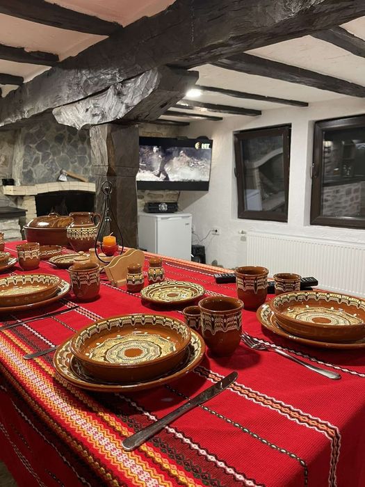 Къща в Ловеч, област-гр.Троян площ 112 цена 220000