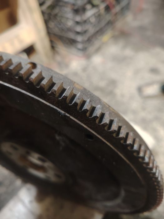 Продам маховик, опель 1.8 8кл