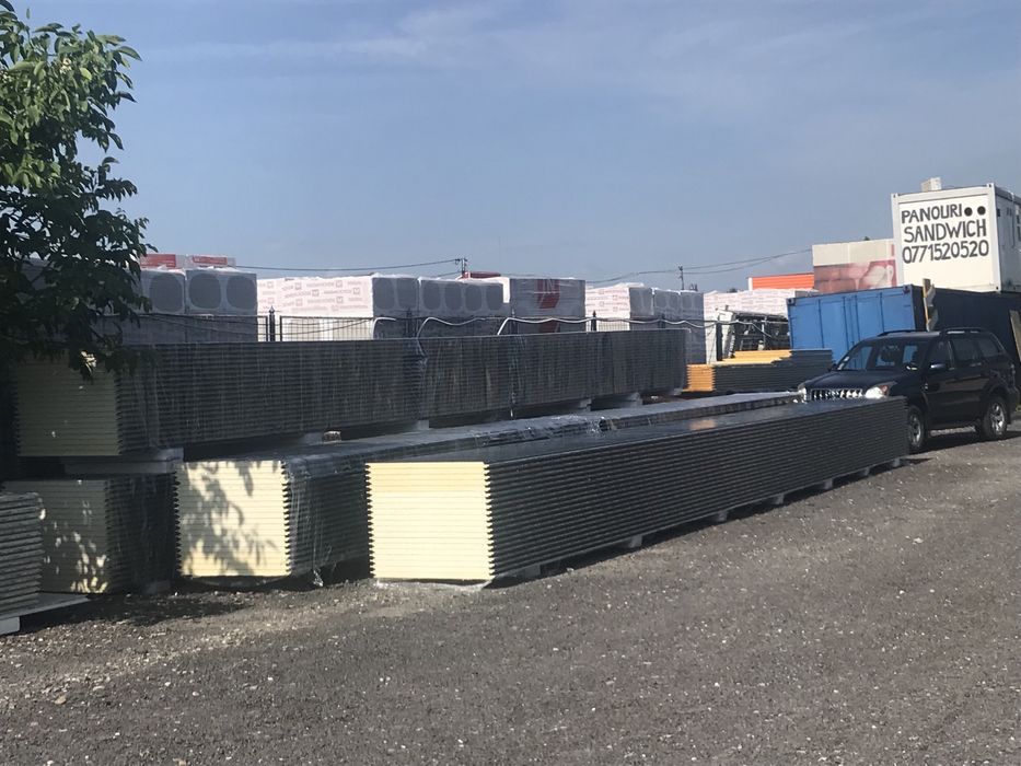 Panouri termoizolante tip sandwich pentru perete si acoperis