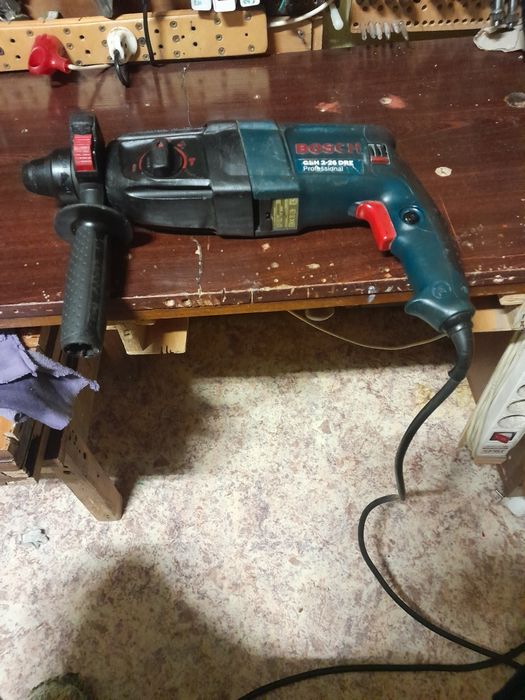 Перфоратор Бош б/у. gbh2 - 26dre