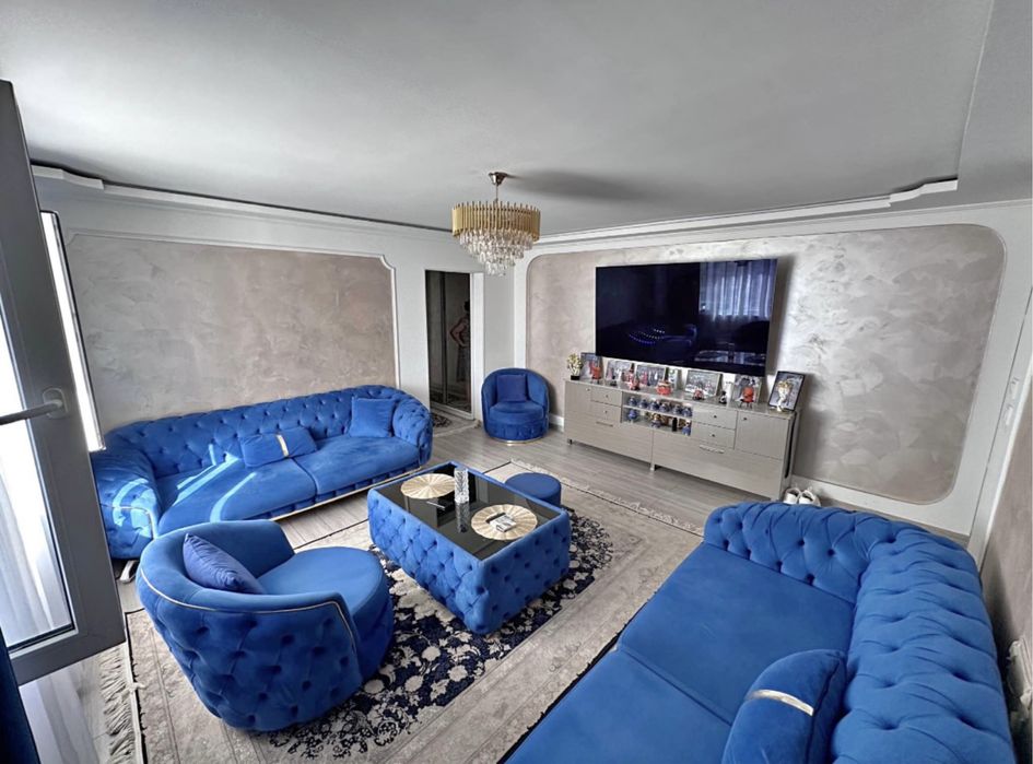 Vand apartament 3 camere