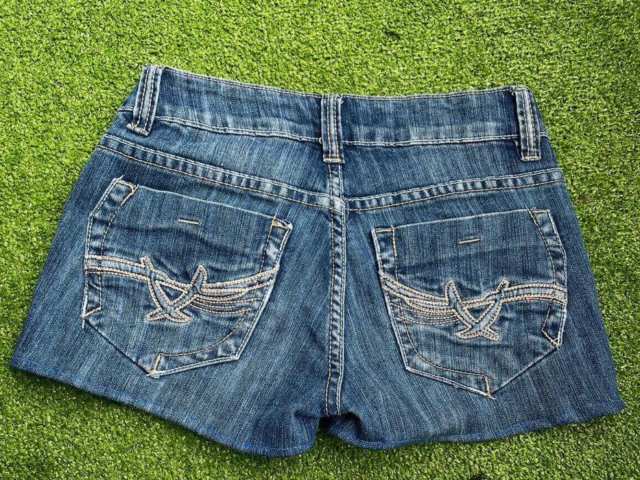 Review Tommy hilfiger diesel bershka true religion dolce gabanna