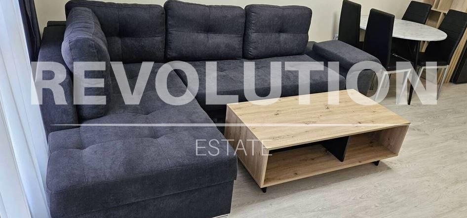 Двустаен апартамент в района на Младост!