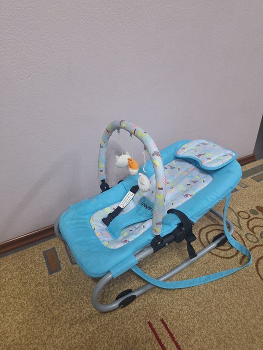 Продам сиденье для малыша.