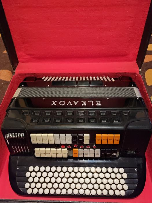 Acordeon Elkavox