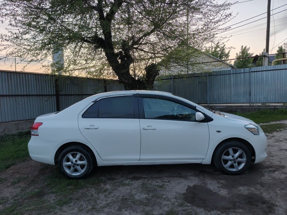 Продам Toyota Yaris
