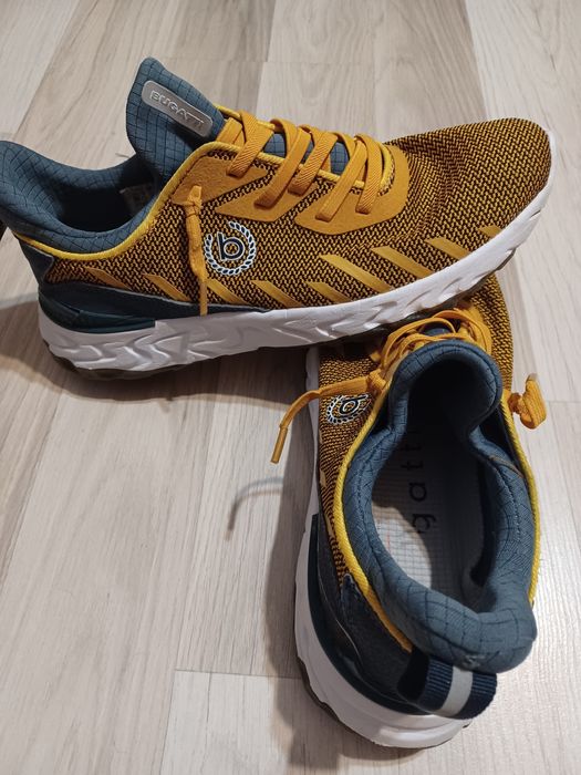 Спортни маратонки bugatti