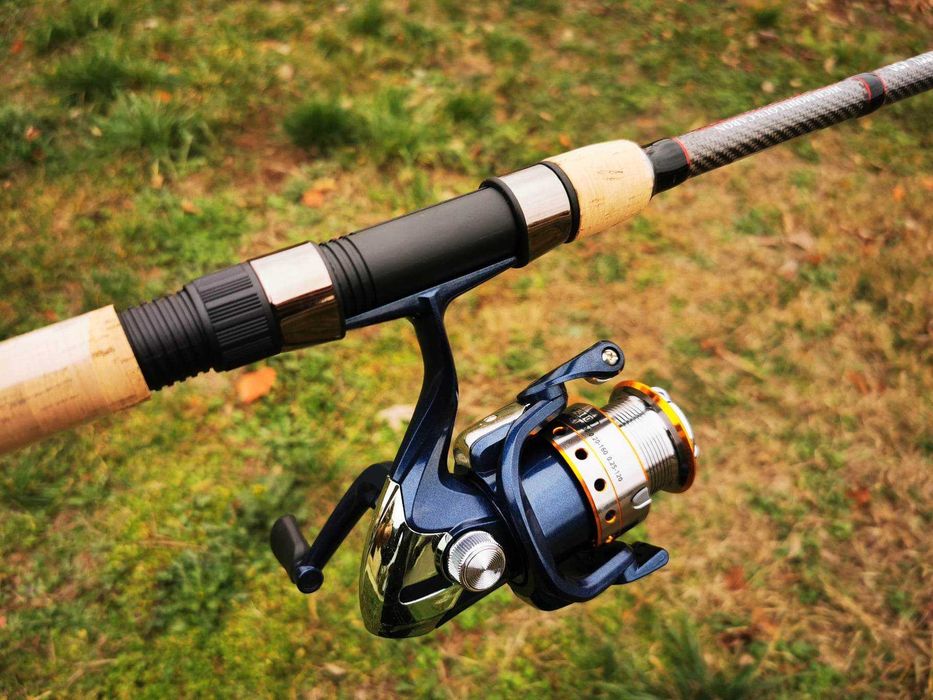 Риболовен комлпект- карбонова мач въдица 4,20мт, макара и корда.Нови !