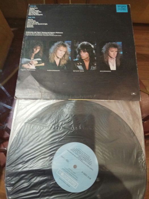 Музикални плочи на рок банди!