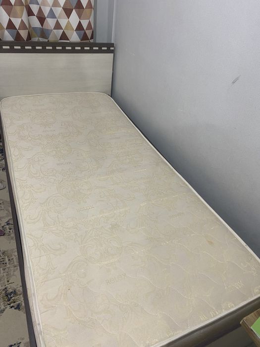 Срочно продам детски диван в хорошем состояни