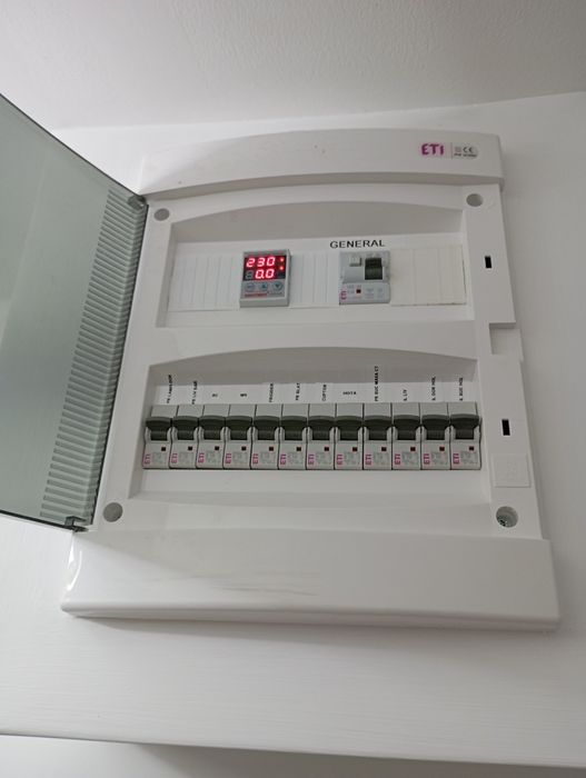 Vând apartament zona Pod, Râmnicu Sărat,