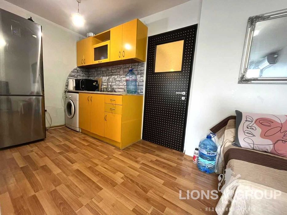 Продава се Двустаен апартамент в Варна, Лятно кино Тракия - 50 кв.м за 2500 €/кв.м - Снимка #1