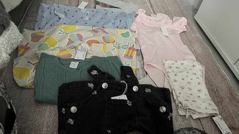 Hainute fetita marimea 86