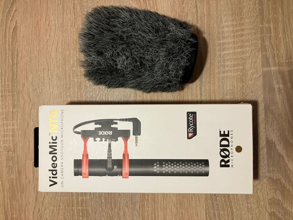 Rode Videomic NTG - Ca Nou - Deadcat