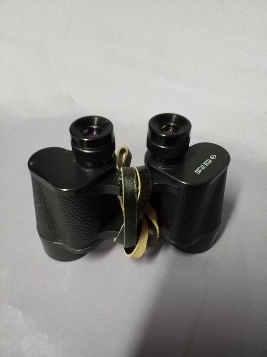 Бинокль призменный