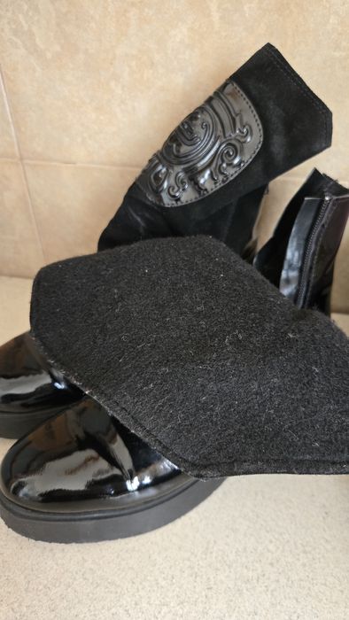 Боти черни кожа с велур- 38 номер