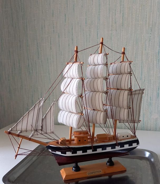 Корабль ручной работы