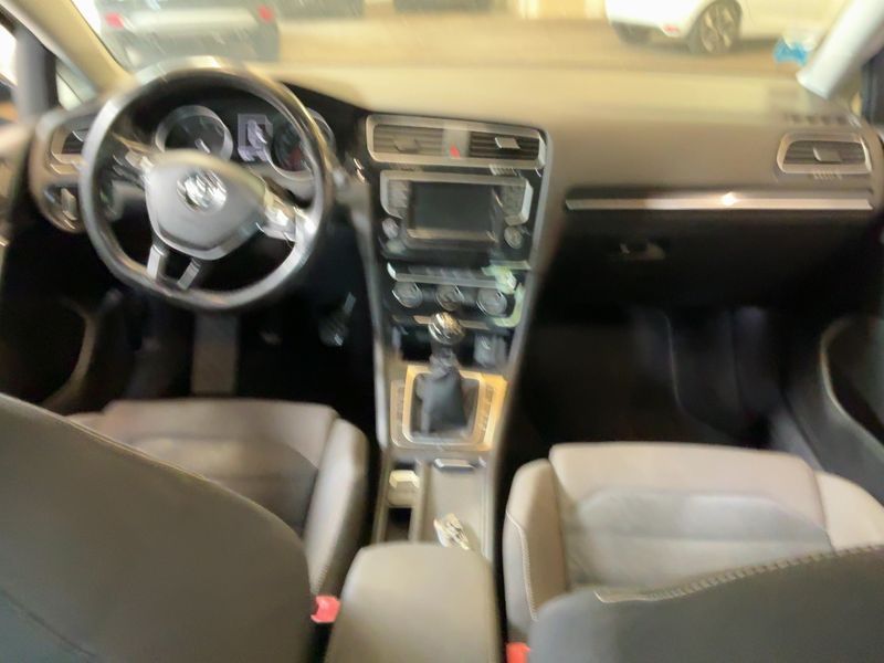 Volkswagen Golf VII 2.0 TDI Sport BlueMotion Tech 2013