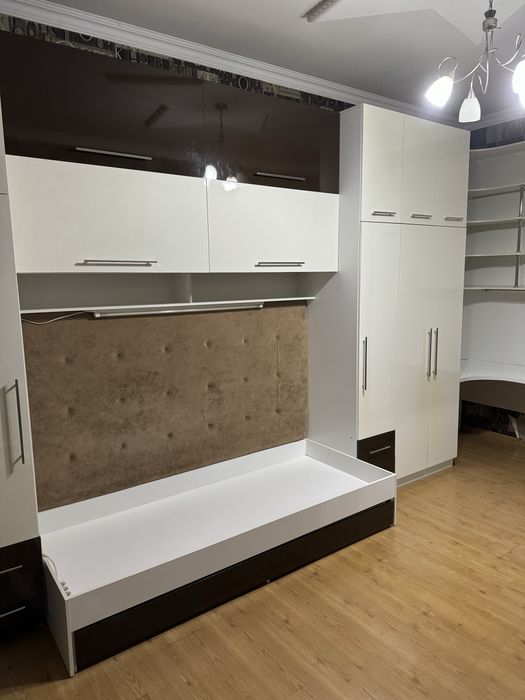 Спальный гарнитур для подростка