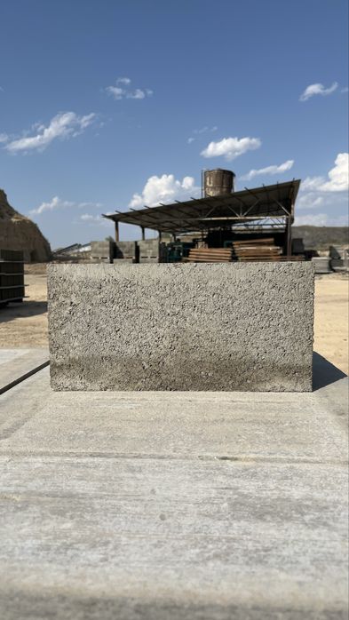 Пескоблок, сплитерный блок