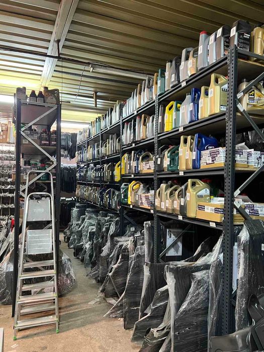 Стелаж метален за тежки стоки за магазин и архив