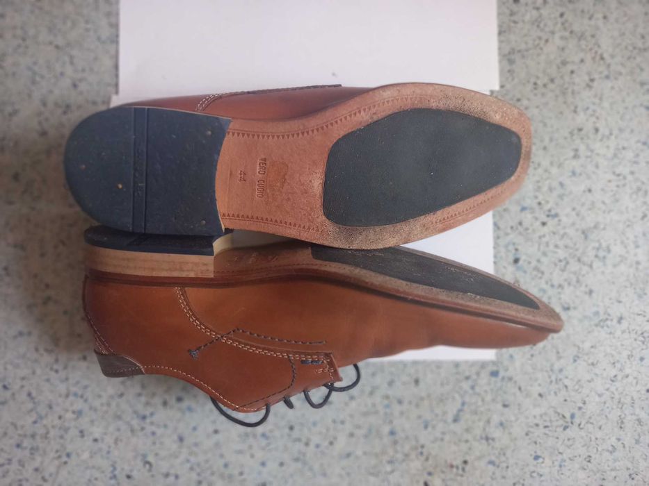 Pantofi Pat Calvin noi