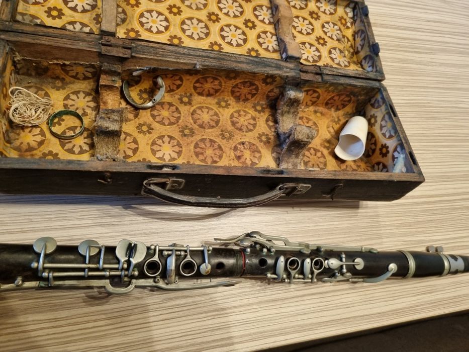 ПРОМО ЦЕНА Кларинет в добро състояние