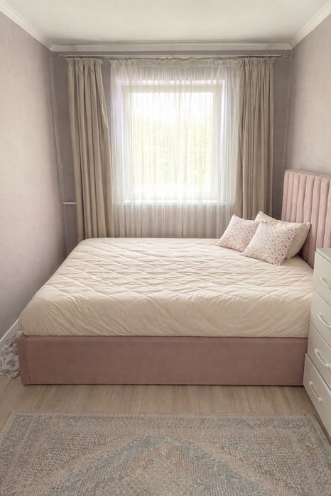 Продам кровать с матрасом