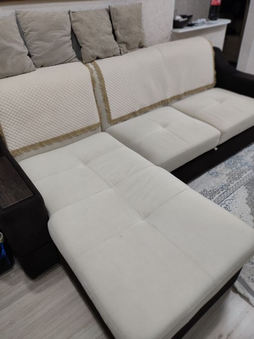 Угловой диван 260/170